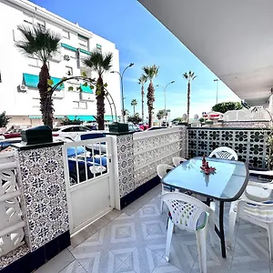 Gran Apartamento En Primera Linea De Playa, Apartamento La Cala Del Moral